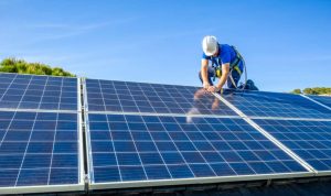 Installation et mise en production des panneaux solaires photovoltaïques à Saint-Maurice-de-Beynost